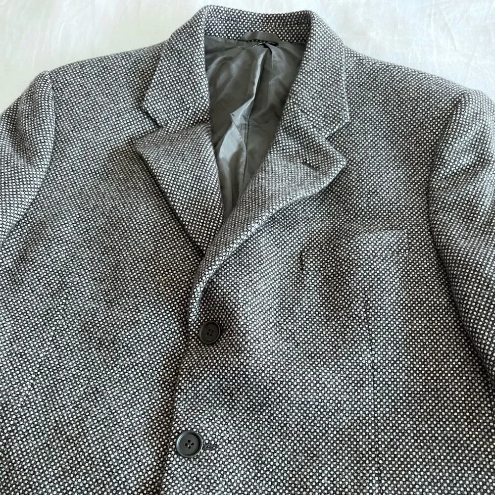 Giorgio Armani 100% Cashmere sports jacket